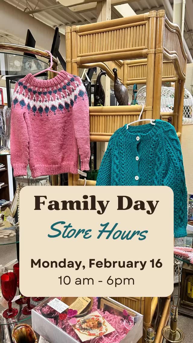 We are open today for Family Day! Looking for something fun to do with the whole family? Stop by the store and check out all our vintage and antique finds. Bonus - save 10-60% storewide for our Winter Warm-Ip Sale! 

#stjacobsmarket #vintagevibes #retro #antiquemarket #familyday