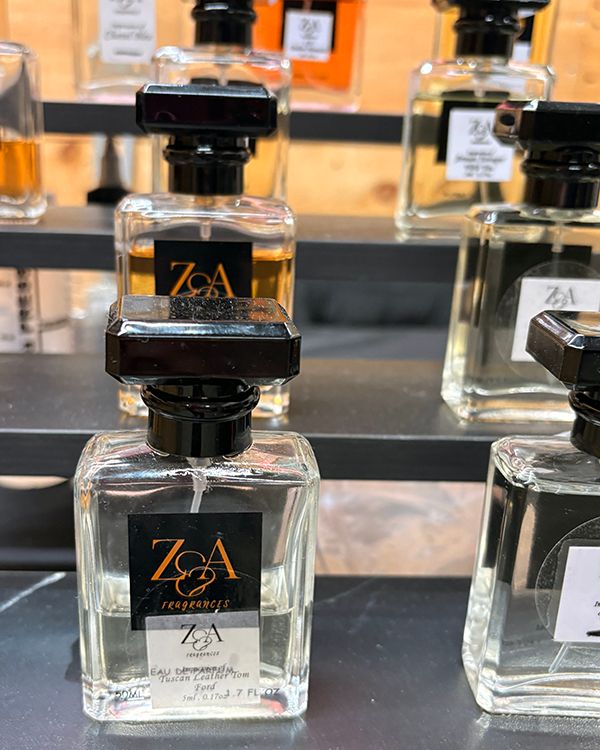 ✨ NEW VENDOR ✨
Welcome to the market, Z & A Fragrances.
Specializing in custom fragrances offering personalized perfumes, car and room diffusers, and oil roll-ons. Also offering top Korean skin care products and provides custom laser engraving.
Find them every market day in Peddler's Village
Market Hours
Thursday - 8:00am - 3:00pm
Saturday- 7:00am - 3:30pm