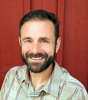 Headshot of Manager, Property & Facilities Andrew Del Net 