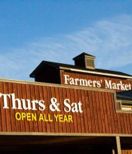 Image of Peddlers Village Market Building 